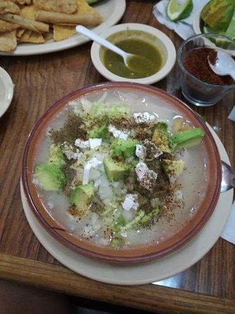 Pozole El Tlixteco